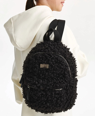 Рюкзак для девочки мягкой формы из экомеха