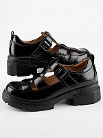 Туфли для девочки