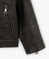 Куртка-косуха для мальчика из потертой экокожи