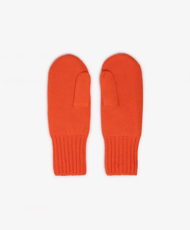 Варежки вязаные для девочки