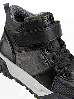 Ботинки утепленные