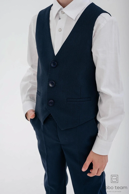 Жилет для мальчика