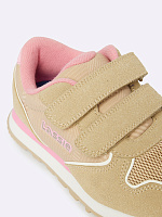 Кроссовки для девочки