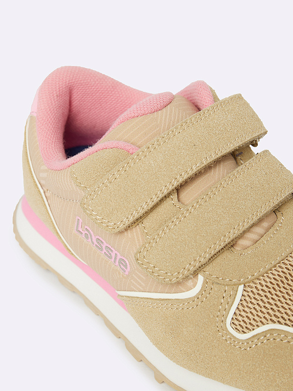 Кроссовки для девочки