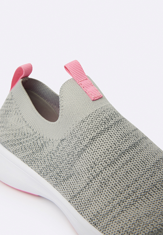 Кроссовки для девочки