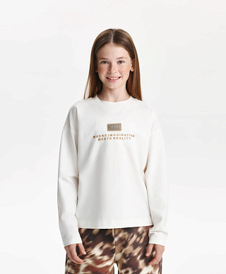 Лонгслив для девочки прямой свободной формы молочный