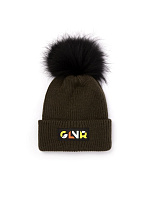 Шапка вязаная с помпоном для девочки