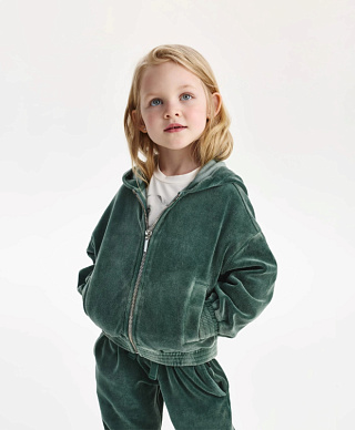 Толстовка распашная для девочки велюровая