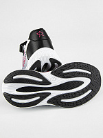 Кроссовки для девочки