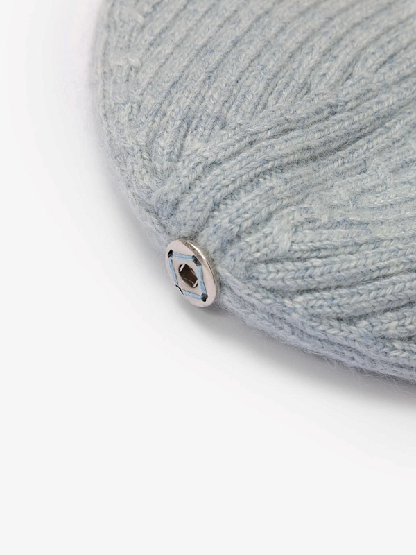 Шапка с помпоном вязаная для девочки на флисе