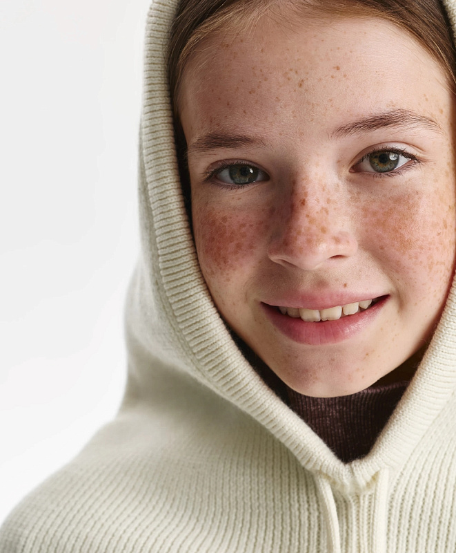 Шарф-капюшон для девочки