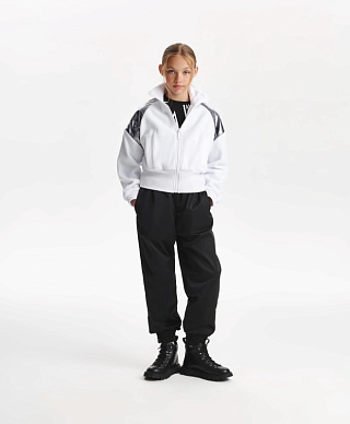 Брюки-джоггеры для девочки плащевые на флисе черные