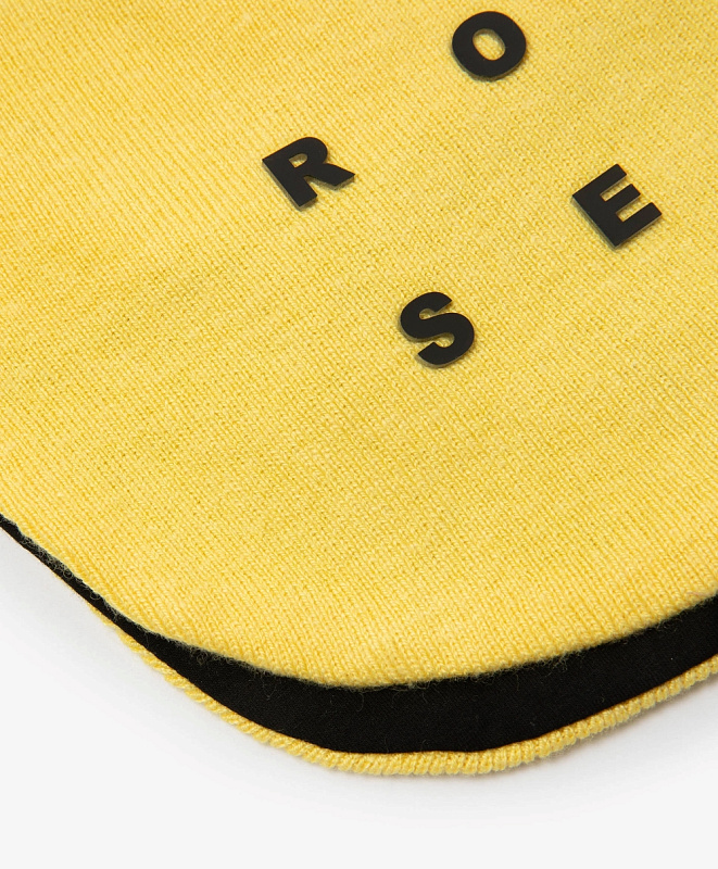 Шлем вязаный для девочки