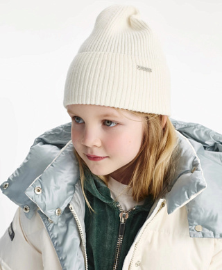 Шапка вязаная для девочки
