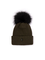 Шапка вязаная с помпоном для девочки