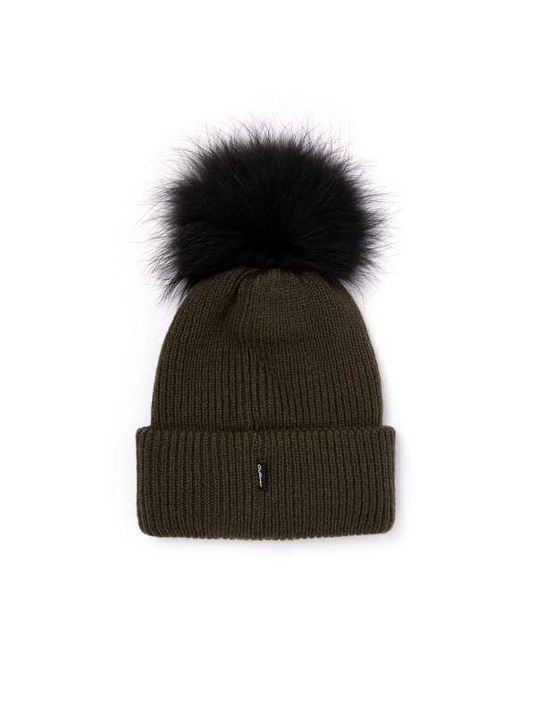 Шапка вязаная с помпоном для девочки