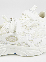 Кроссовки для мальчика и девочки