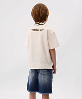 Поло для мальчика с коротким рукавом с принтом на воротнике белое