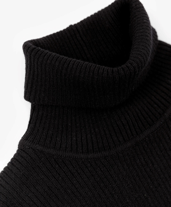 Водолазка для мальчика вязаная черная