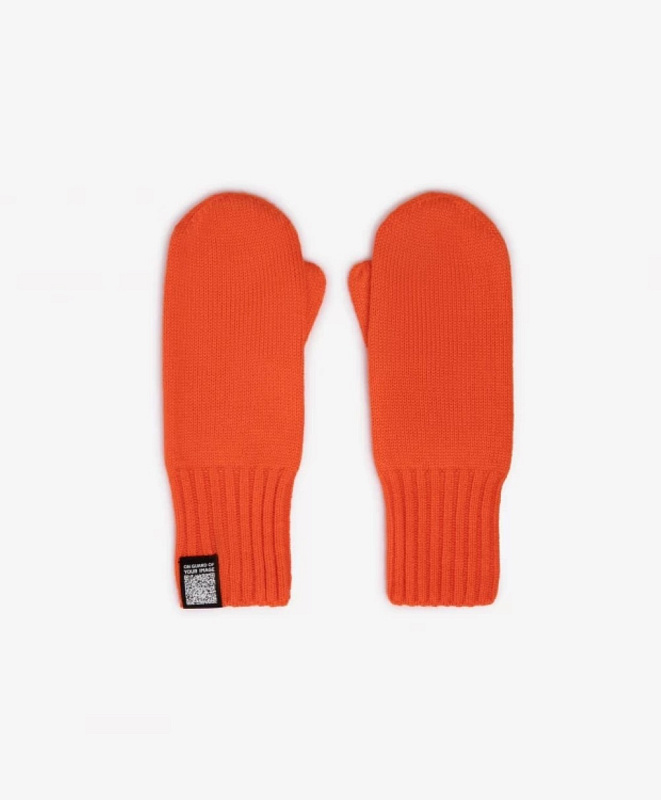 Варежки вязаные для девочки