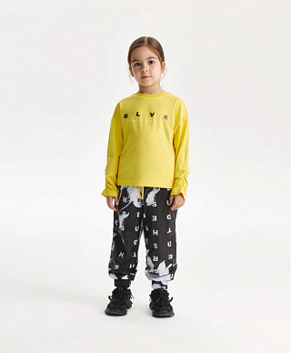 Брюки-джоггеры для девочки плащевые на флисе