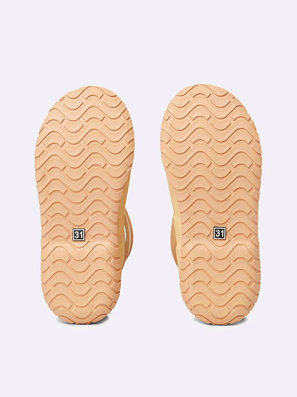 Резиновые сапоги для девочки